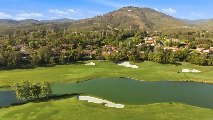 18325 Calle La Serra, Rancho Santa Fe, California 92091