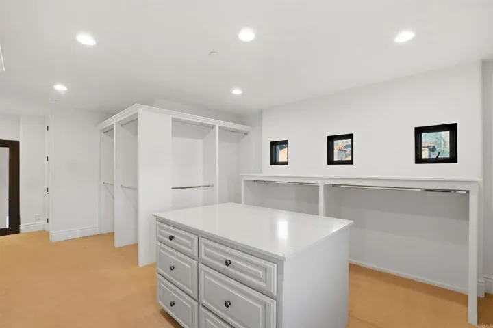 18325 Calle La Serra, Rancho Santa Fe, California 92091