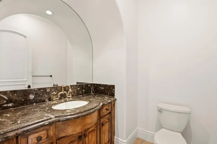 18325 Calle La Serra, Rancho Santa Fe, California 92091