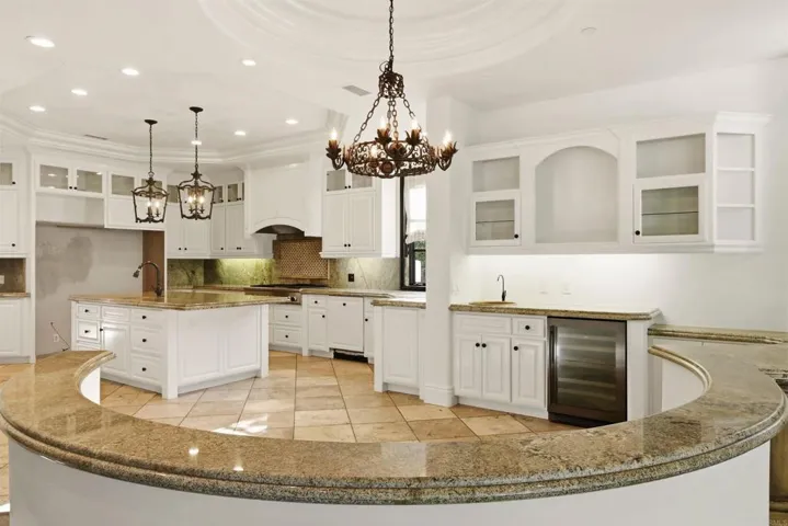 18325 Calle La Serra, Rancho Santa Fe, California 92091