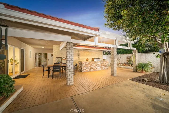 897 Ottawa Drive, Claremont, California 91711