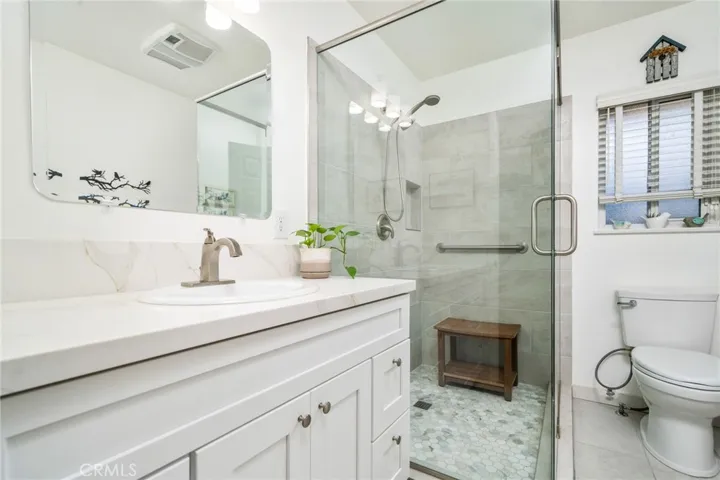 897 Ottawa Drive, Claremont, California 91711