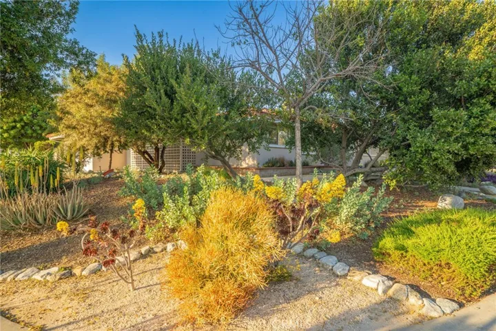 897 Ottawa Drive, Claremont, California 91711