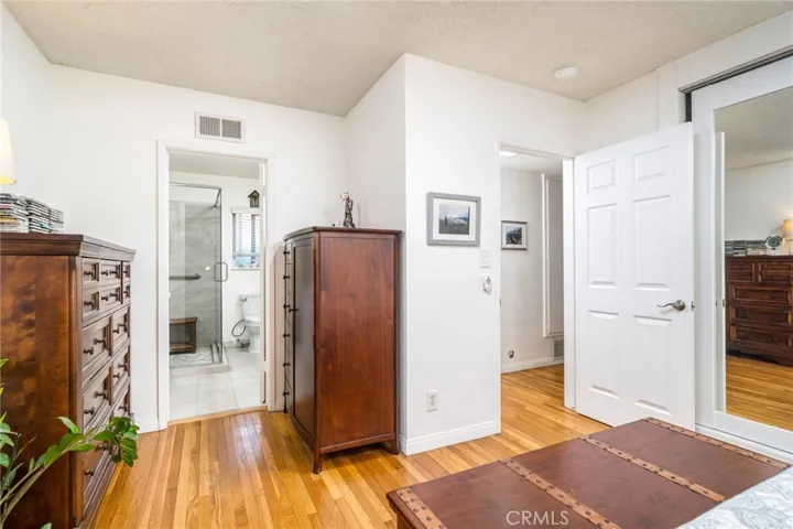 897 Ottawa Drive, Claremont, California 91711