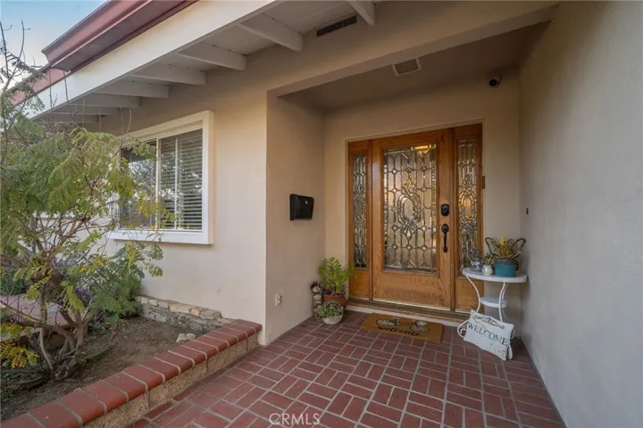 897 Ottawa Drive, Claremont, California 91711