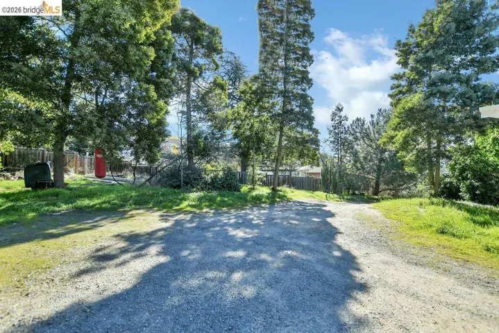 View of dirt / gravel road