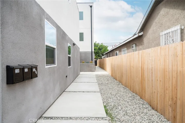 Photos shown are from the property prior to current tenants. Actual conditions may vary.