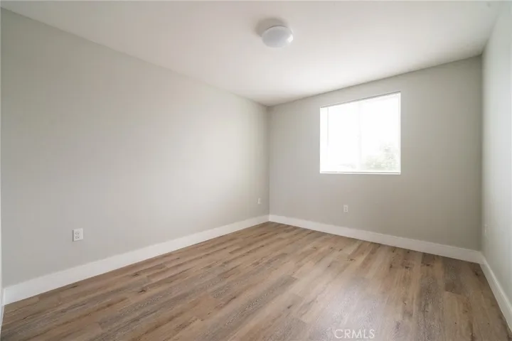 Photos shown are from the property prior to current tenants. Actual conditions may vary.