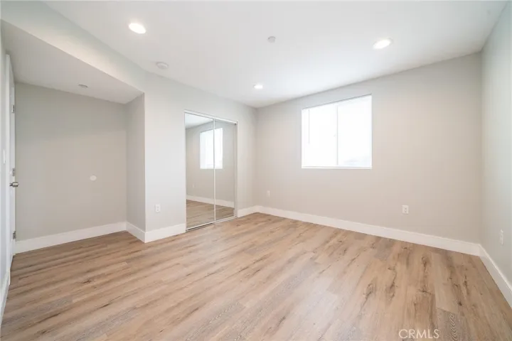 Photos shown are from the property prior to current tenants. Actual conditions may vary.