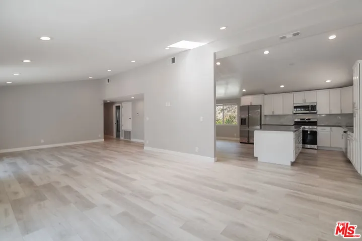 Living/Dining/Kitchen Area