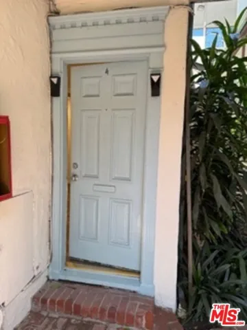 Unit 4 private door