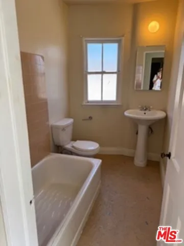 Unit 28