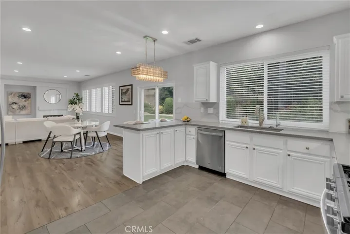 View from kitchen to the family room