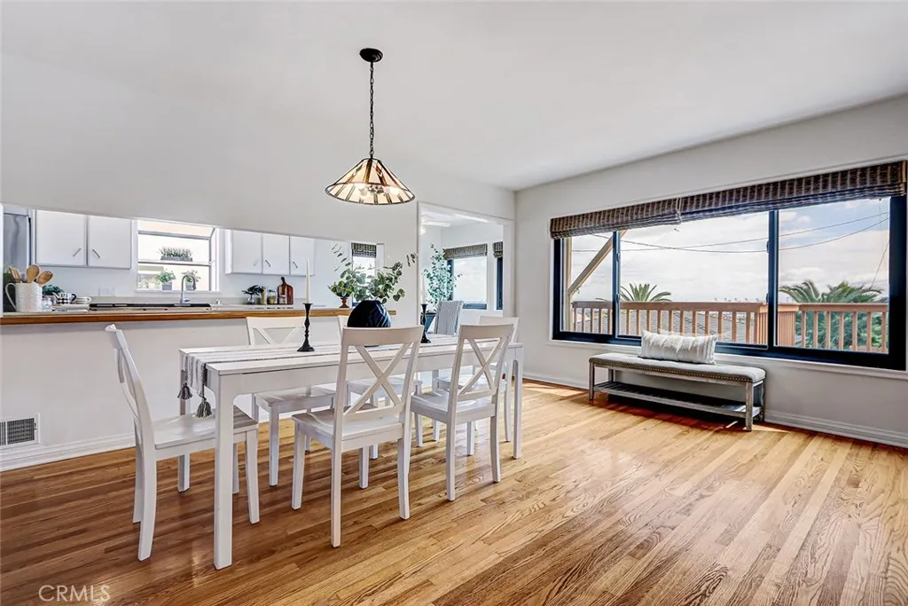 Main floor open concept design throughout dining area, living room area, breakfast area and kitchen