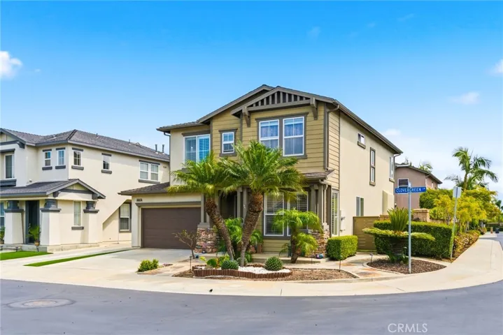 Quiet interior tract setting in the highly sought after Ashbury tract of SummerLane.
