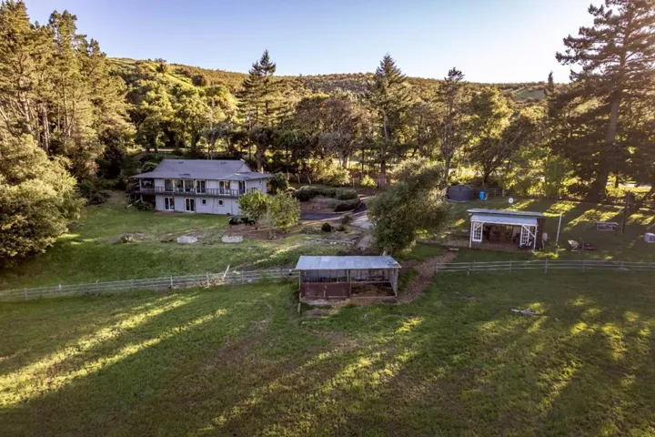 20255 Skyline Boulevard, Woodside, California 94062