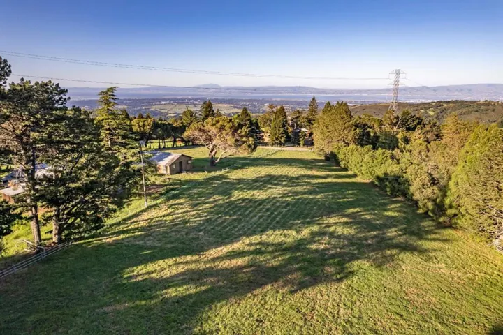 20255 Skyline Boulevard, Woodside, California 94062