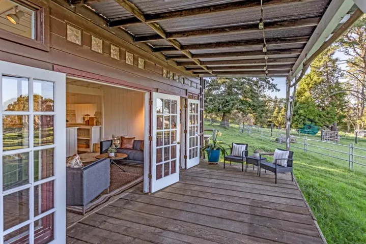 20255 Skyline Boulevard, Woodside, California 94062