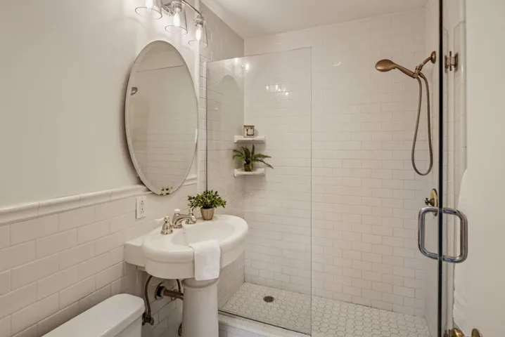 20255 Skyline Boulevard, Woodside, California 94062