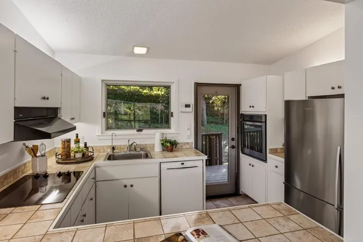 20255 Skyline Boulevard, Woodside, California 94062