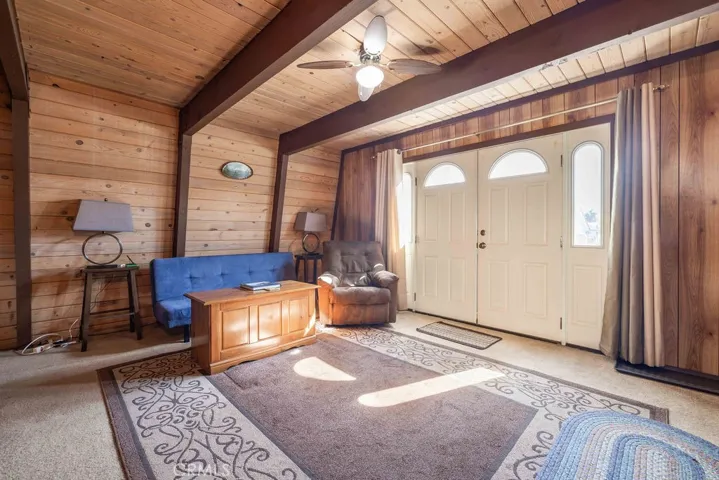 1029 Sequoia Drive, Big Bear, California 92314