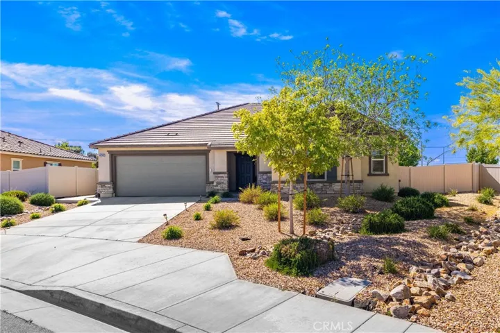 44745 Aspen St, Lancaster, California 93535