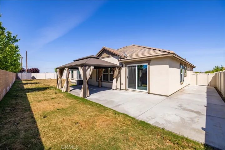 44745 Aspen St, Lancaster, California 93535
