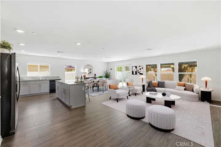 44745 Aspen St, Lancaster, California 93535