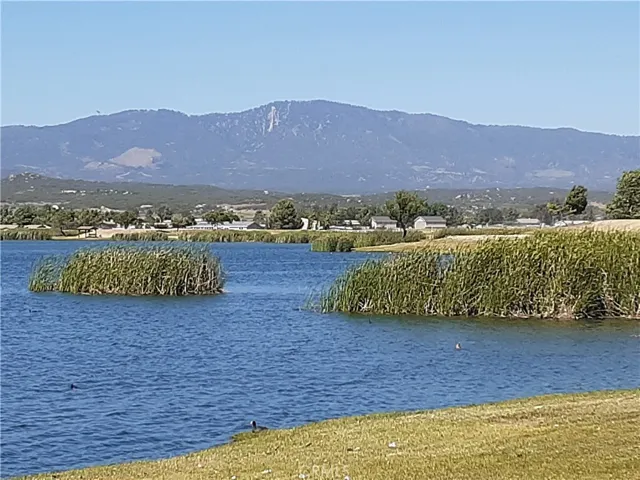 HOA Lake Views