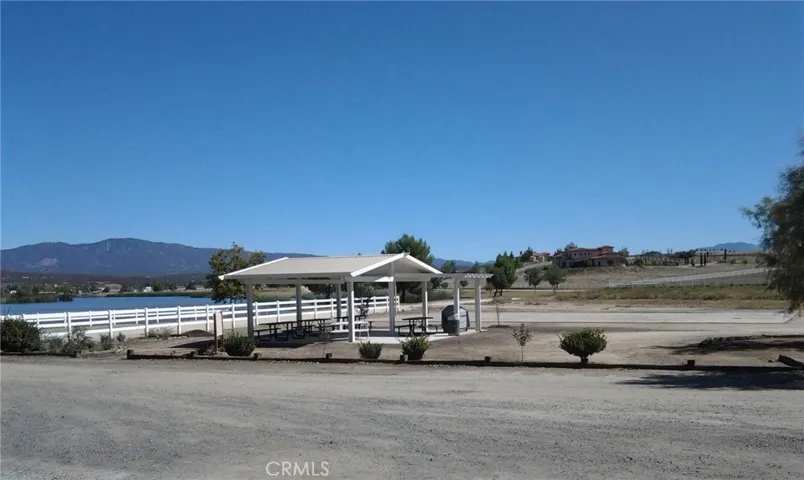 HOA amenities BBQ area