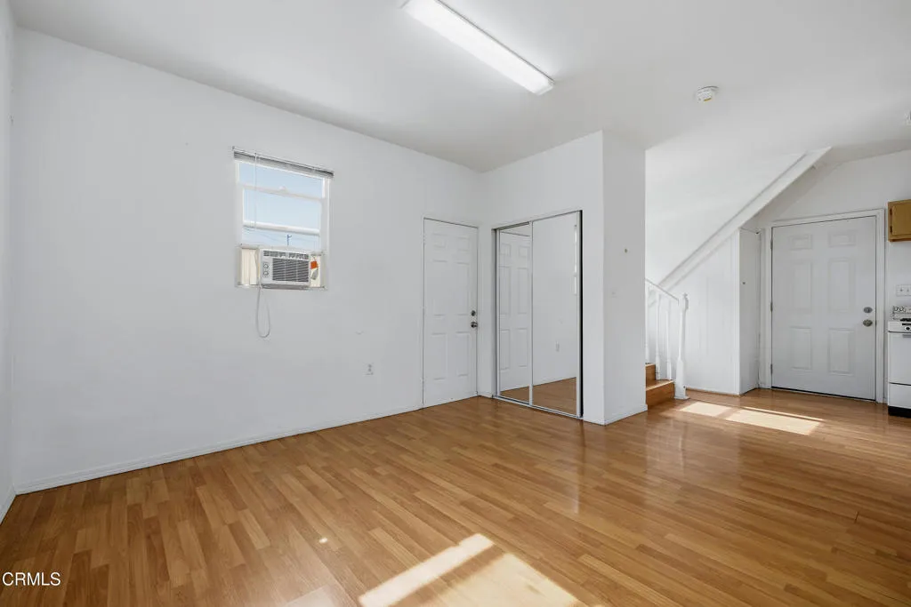 egpimaging_1032SWestlakeAve_035_FLEXMLS
