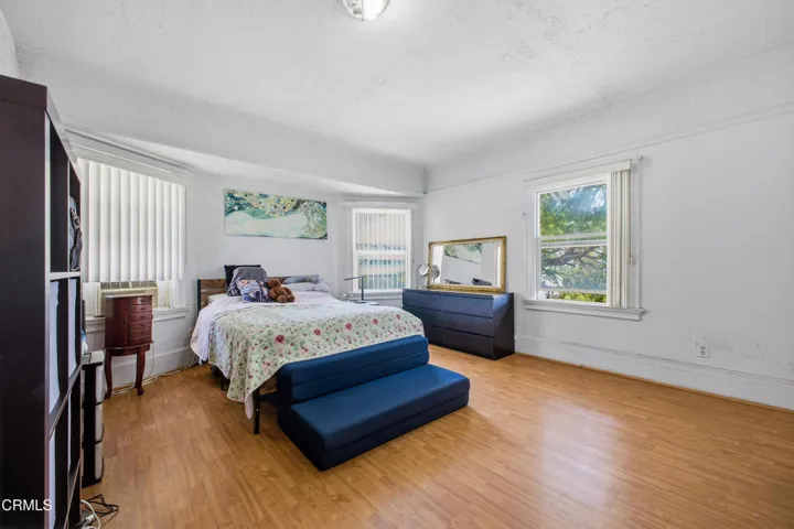 egpimaging_1032SWestlakeAve_026_FLEXMLS