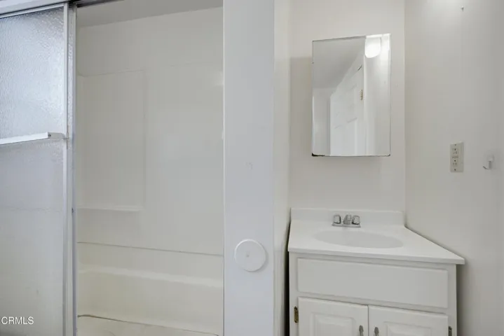 egpimaging_1032SWestlakeAve_041_FLEXMLS