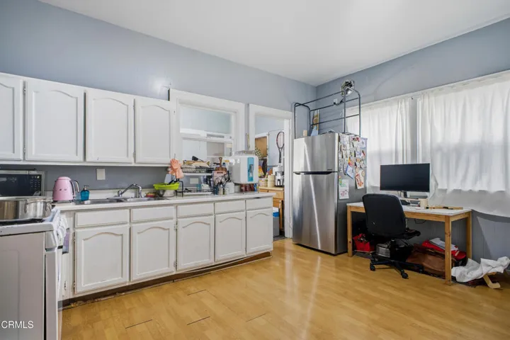 egpimaging_1032SWestlakeAve_012_FLEXMLS