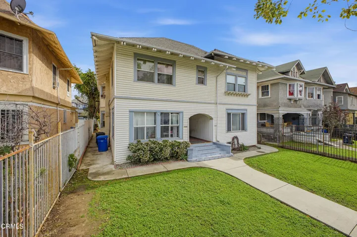 egpimaging_1032SWestlakeAve_001_FLEXMLS