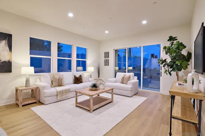 793 Michael Ct, Vista, California 92081