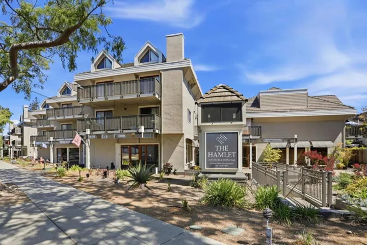 4159 El Camino Way M, Palo Alto, California 94306