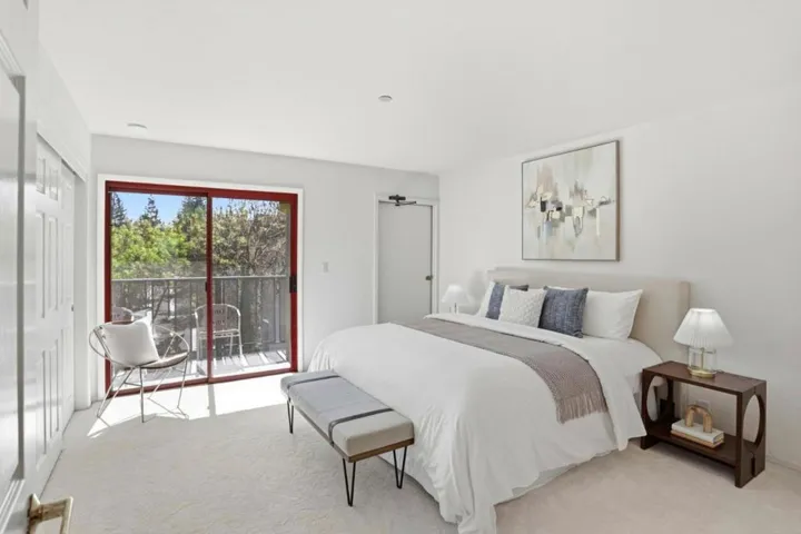 4159 El Camino Way M, Palo Alto, California 94306