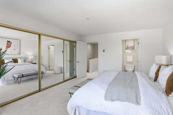 4159 El Camino Way M, Palo Alto, California 94306