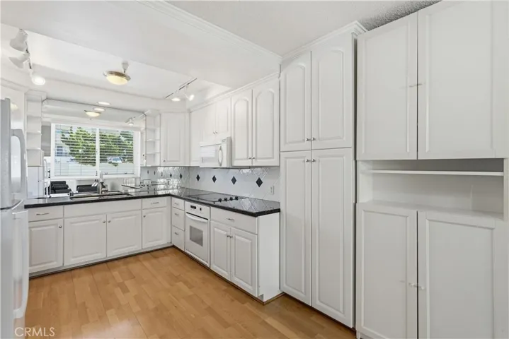 29641 211 S Western S 211, Rancho Palos Verdes, California 90275 — photo 4