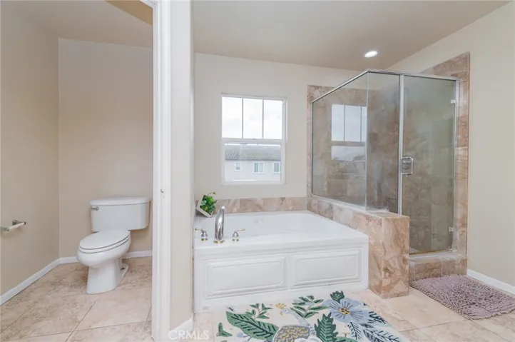 master bathroom (4)