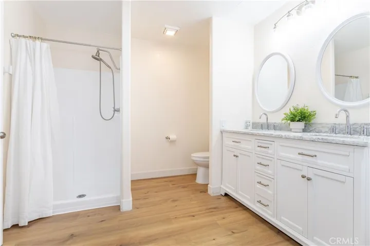 Primary Suite Bathroom