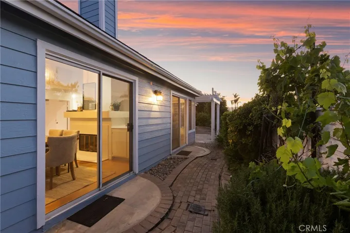 2 Haverhill, Laguna Niguel, California 92677