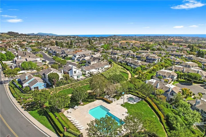 2 Haverhill, Laguna Niguel, California 92677