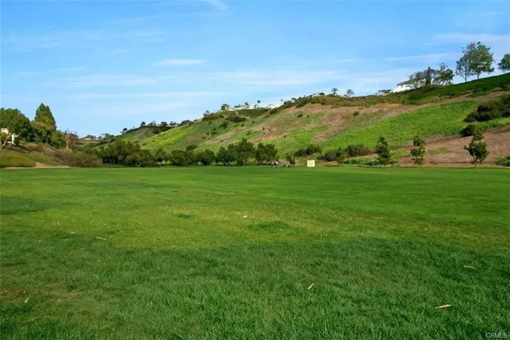 2 Haverhill, Laguna Niguel, California 92677