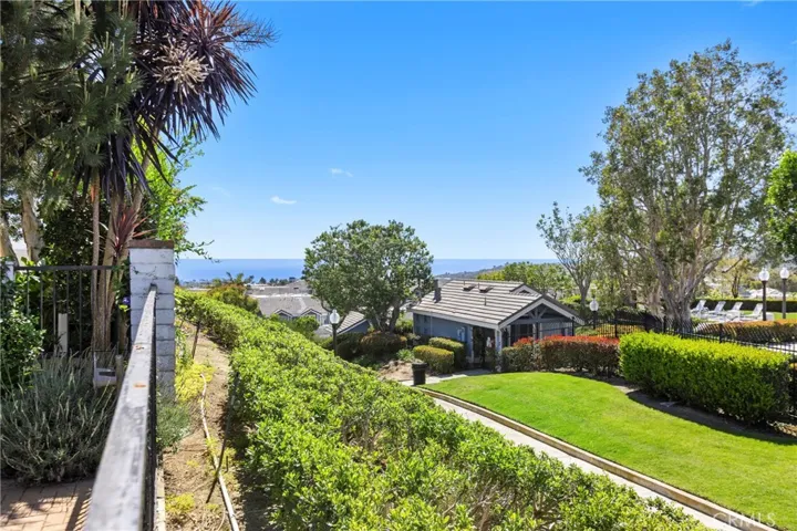 2 Haverhill, Laguna Niguel, California 92677