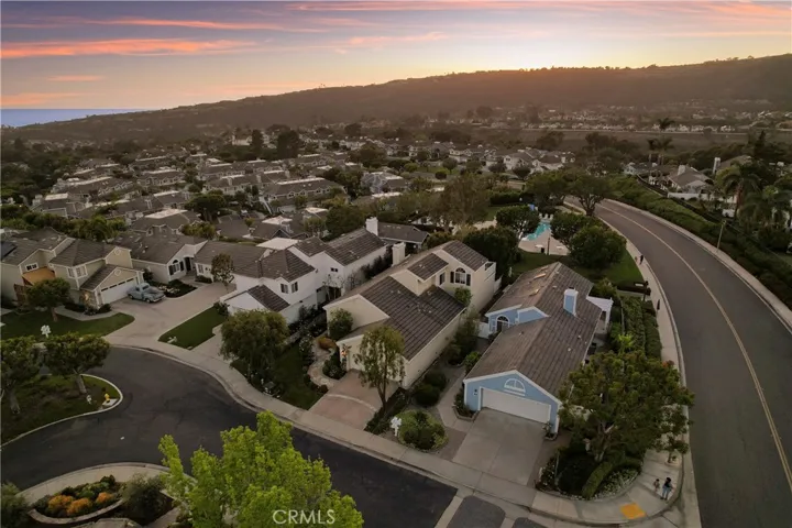 2 Haverhill, Laguna Niguel, California 92677