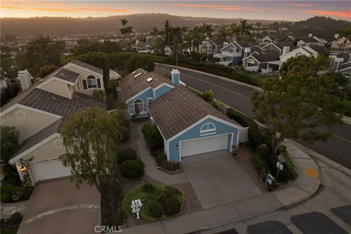 2 Haverhill, Laguna Niguel, California 92677
