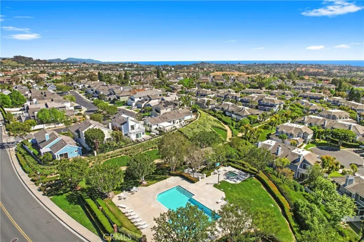 2 Haverhill, Laguna Niguel, California 92677