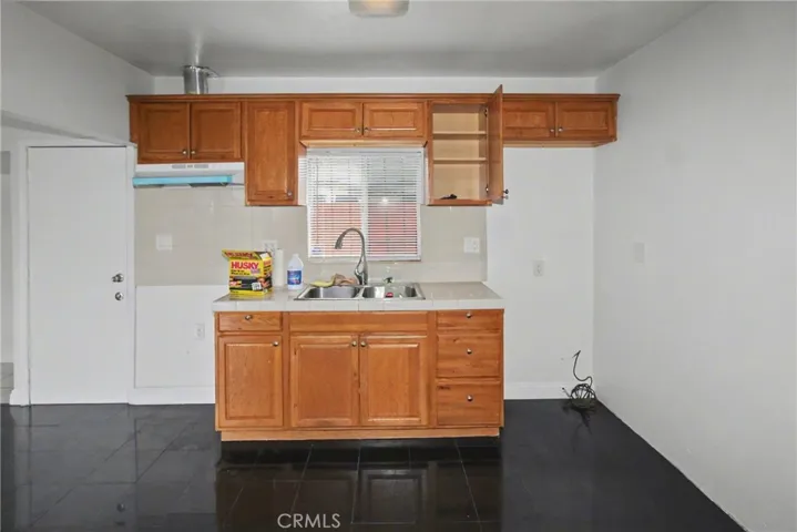 3826 W 115th, Hawthorne, California 90250